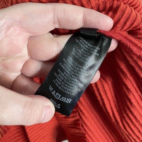 Out From Under Urban Outfitters Women S Red Ribbed Hanna Twist Front Romper - Picture 9 of 11